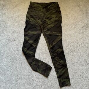 Jessica Simpson The‎ Warm Up Yoga Pants Camo Green Women's Medium Camouflage